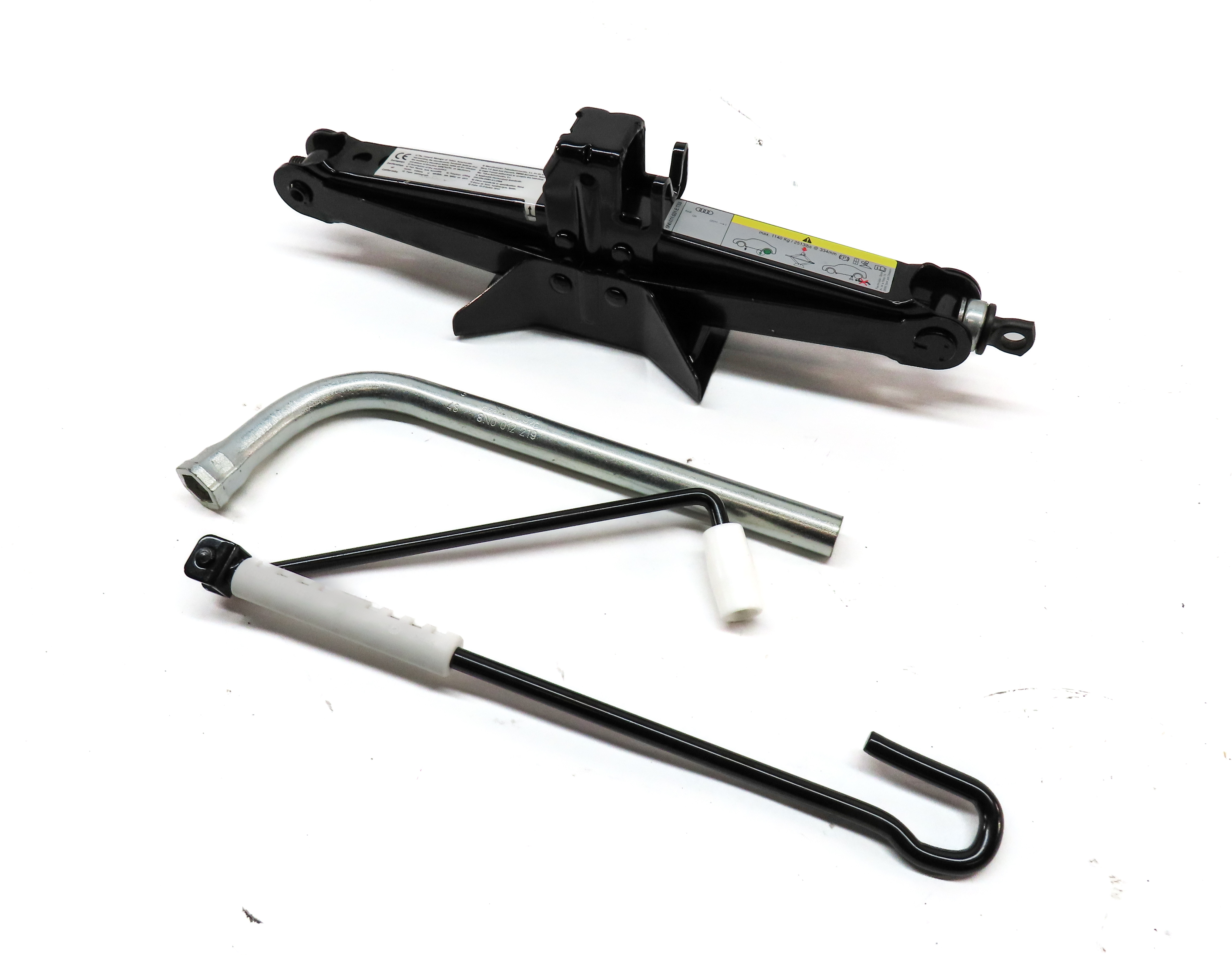 2015-2018 AUDI Q3 (8U) EMERGENCY SPARE TIRE JACK CAR LIFT JACK TOOL CRANK HANDLE — exact item pictured
